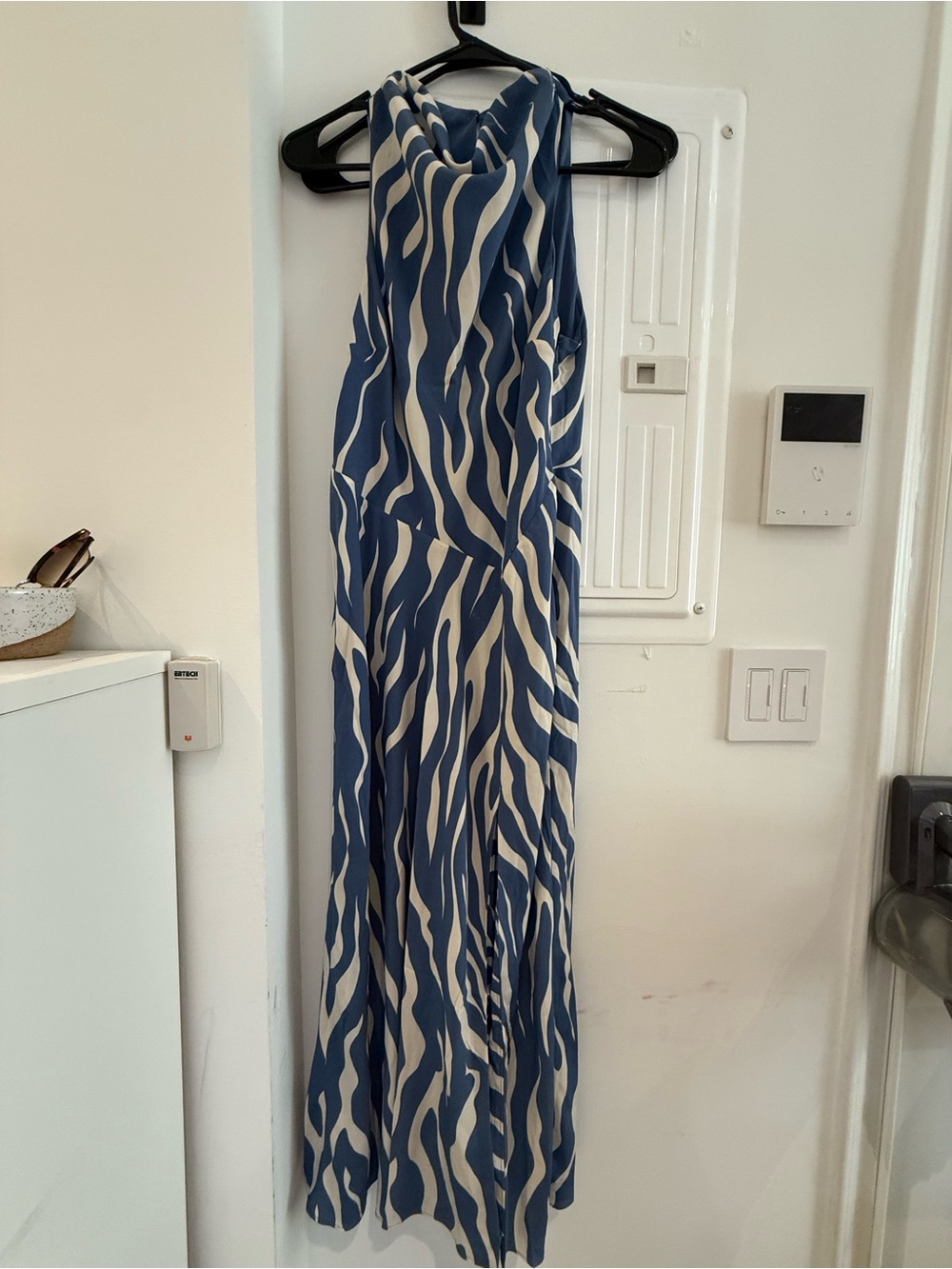 Abercrombie & Fitch Blue and White Wave Print Maxi Dress